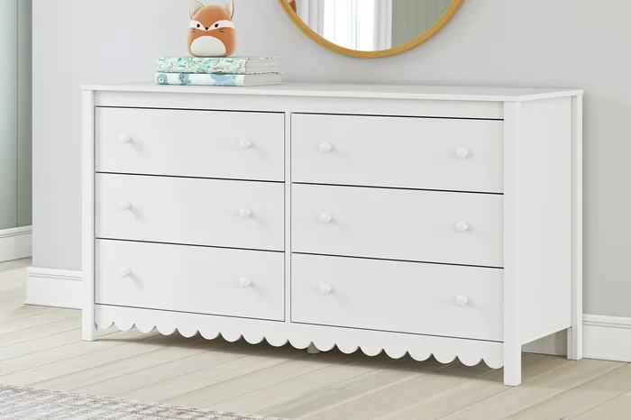 Ashley Express – Hallityn Six Drawer Dresser