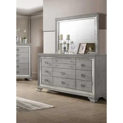 Diamond Modern Furniture CM Vail 9-Drawer Dresser B7200-1