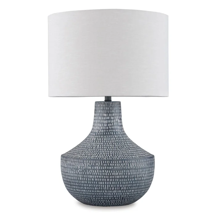Diamond Modern Furniture Exclusive Design Schylarmont Table Lamp L207474
