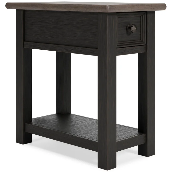 Diamond Modern Furniture Exclusive Design Tyler Creek End Table T736-107