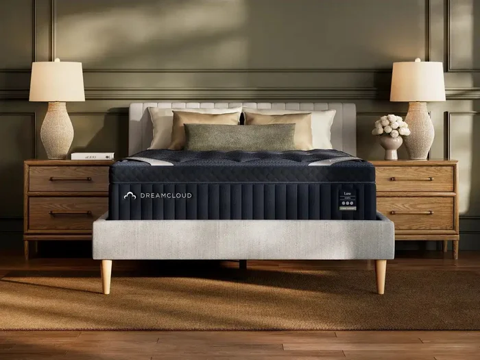 DreamCloud Luxe Hybrid Mattress