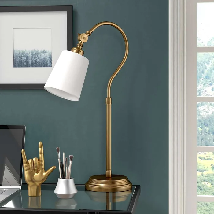 Hudson & Canal – Harland 25in Tall Arc Table Lamp with Fabric Shade in Brushed Brass/White – TL0851