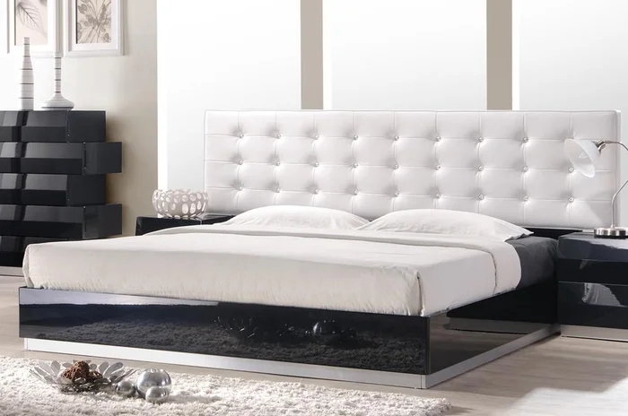 J&M Furniture – Milan King Size Bed in Black – 176871-K