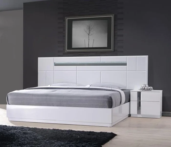 J&M Furniture – Palermo Queen Bed and Nightstand