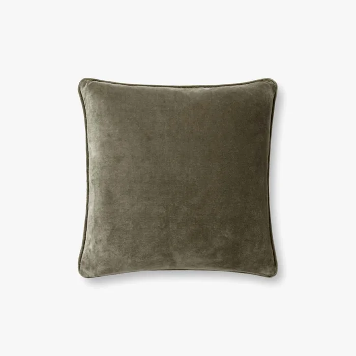 Magnolia Home by Joanna Gaines x Loloi Pillows PMH1153 Sand