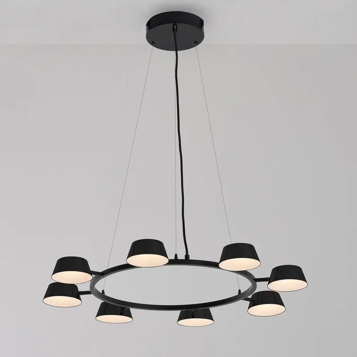 OLO PC8 Chandelier