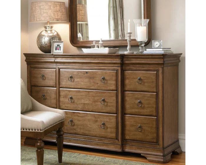 Pennsylvania House New Lou Drawer Dresser