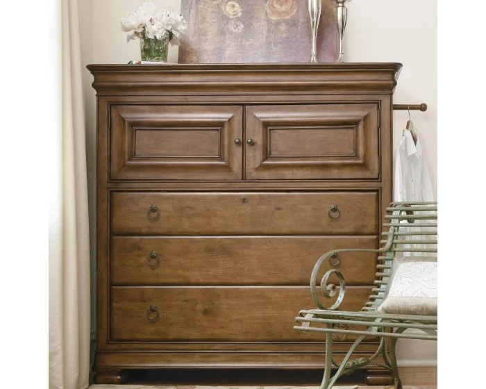 Pennsylvania House New Lou Dressing Chest