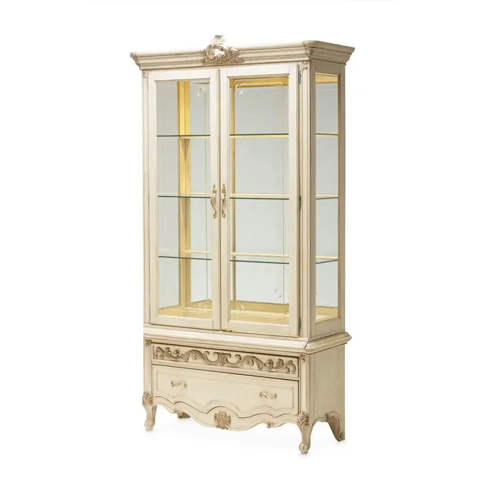 Platine de Royale – Curio Cabinet – Champagne