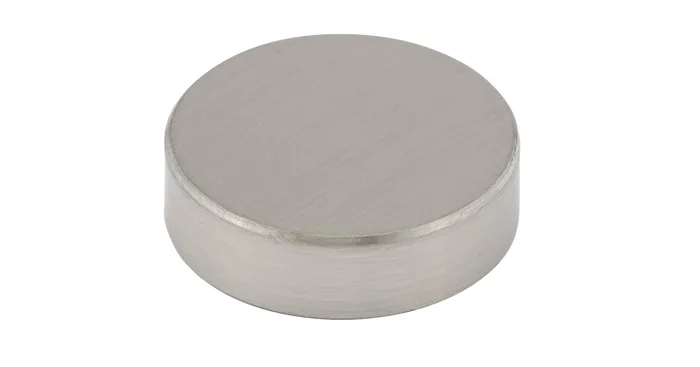 Richelieu Contemporary Style Metal Screw Cover