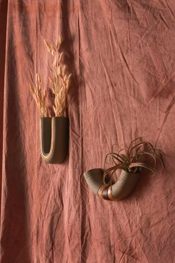 Roni Wall Hanging Set Of 3 By Accent Decor – 2 Sizes – Tan – Ceramic – 53711 – 53710