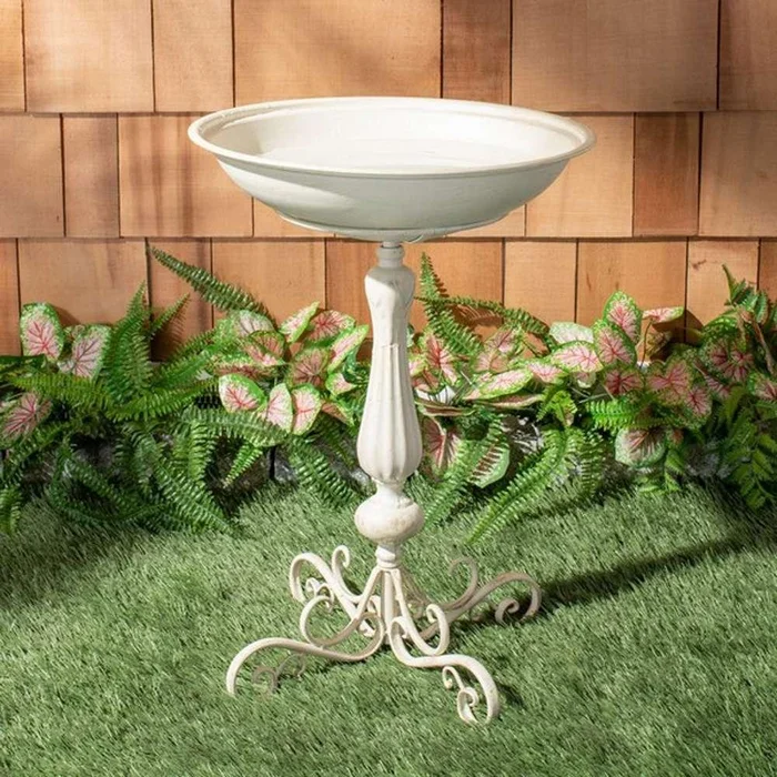 Safavieh – Orian Bird Bath – Pearl White – PAT5023A