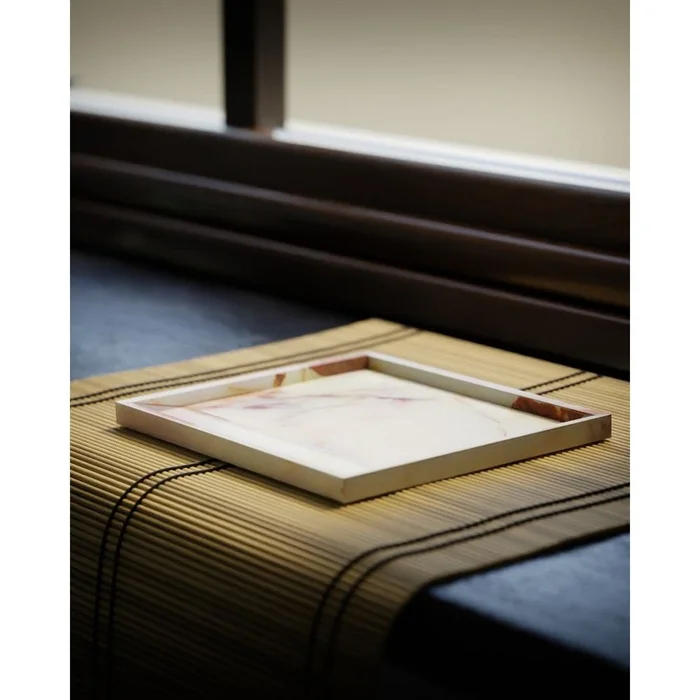 Serving Tray Round Onyx Emerald – 16″