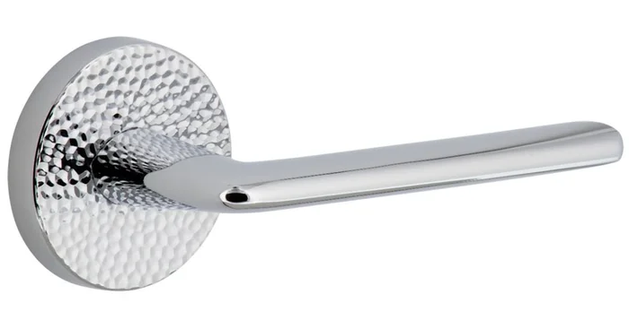 Viaggio Circolo Hammered Right Handed Solid Brass Privacy Door Lever Set with Brezza Lever and Circolo Hammered Rosette – 2-3/4″ Backset