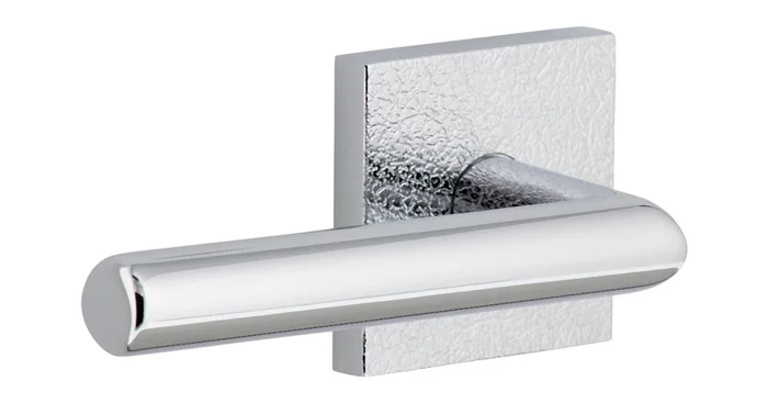 Viaggio Motivo Left Handed Solid Brass Passage Door Lever Set with Moderno Lever and Quadrato Leather Backplate – 2-3/4″ Backset