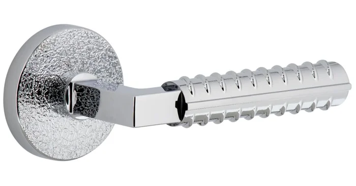 Viaggio Motivo Right Handed Solid Brass Passage Door Lever Set with Contempo Rebar Lever and Circolo Leather Rosette – 2-3/4″ Backset