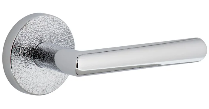 Viaggio Motivo Right Handed Solid Brass Privacy Door Lever Set with Moderno Lever and Circolo Leather Rosette – 2-3/4″ Backset