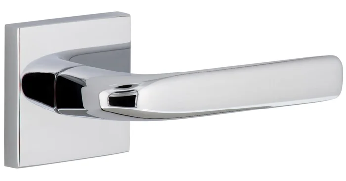 Viaggio Quadrato Right Handed Solid Brass Passage Door Lever Set with Bella Lever and Quadrato Linen Backplate – 2-3/4″ Backset