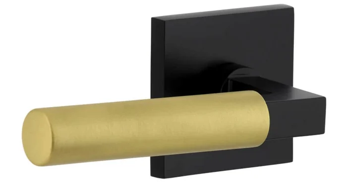 Viaggio Split Finish Left Handed Solid Brass Passage Door Lever Set with Contempo Lever and Quadrato Rose – 2-3/8″ Backset